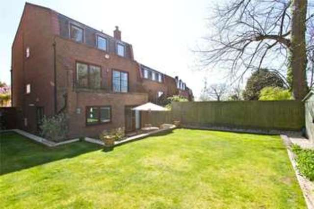  Image of 5 bedroom Detached house for sale in Pine Grove London SW19 at Wimbledon London Wimbledon, SW19 7HE