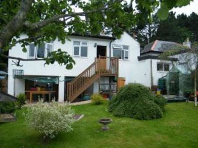  Image of 2 bedroom Bungalow for sale in Follaton Plymouth Road Totnes TQ9 at Plymouth Road Totnes Totnes, TQ9 5NB