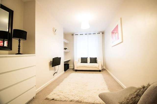  Image of Detached house to rent in Portland Street Cheltenham GL52 at Cheltenham Gloucestershire, GL52 2NU