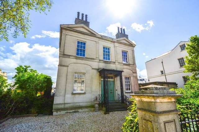  Image of Detached house to rent in Portland Street Cheltenham GL52 at Cheltenham Gloucestershire, GL52 2NU