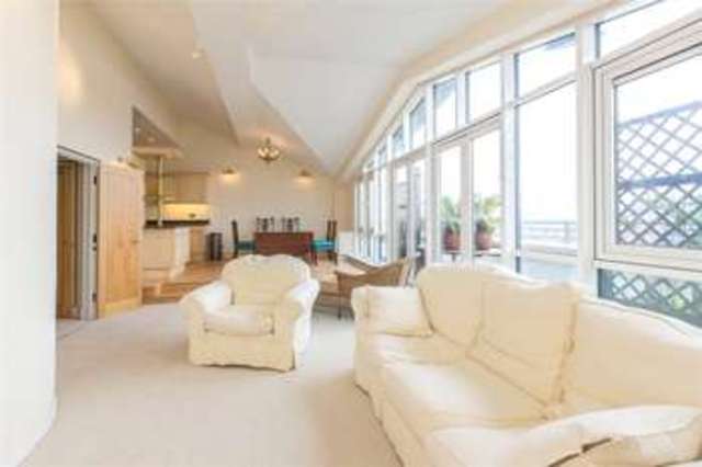  Image of 2 bedroom Flat for sale in Cotton Row London SW11 at Cotton Row London Battersea, SW11 3YR