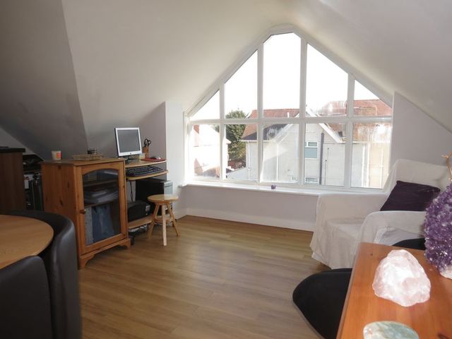  Image of 1 bedroom Flat for sale in Queens Park Gardens Bournemouth BH8 at Queens Park Gardens  Bournemouth, BH8 9BN