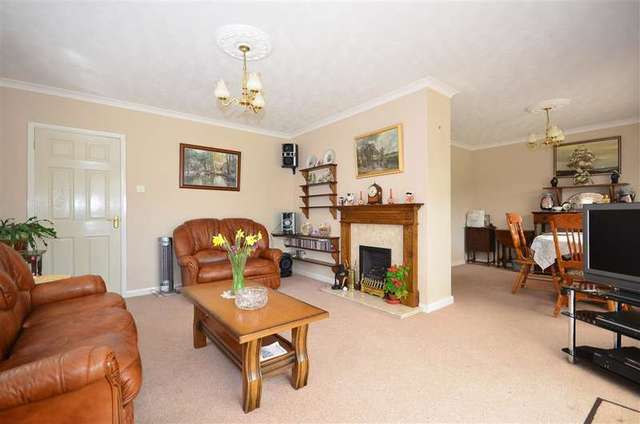  Image of 3 bedroom Bungalow for sale in Queens Way Dymchurch Romney Marsh TN29 at Dymchurch Romney Marsh Dymchurch, TN29 0NB