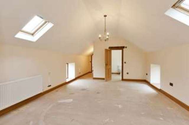 Image of 5 bedroom Property for sale in Whitwell Lane Racecourse Road Oswestry SY10 at Racecourse Road  Oswestry, SY10 7PL