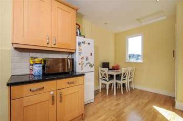  Image of 3 bedroom Maisonette for sale in Replingham Road London SW18 at London  West Hill, SW18 5LL