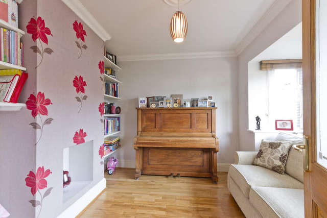 Image of 3 bedroom Detached house for sale in Cloughs Road Ringwood BH24 at Ringwood Hampshire, BH24 1UX