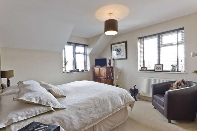  Image of 3 bedroom Detached house for sale in Cloughs Road Ringwood BH24 at Ringwood Hampshire, BH24 1UX