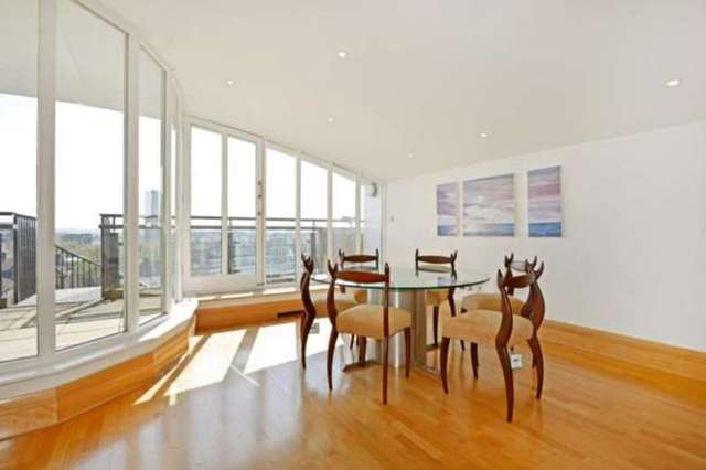  Image of 3 bedroom Flat for sale in Bermondsey Wall West London SE16 at 27 Bermondsey Wall West London Bermondsey, SE16 4TN