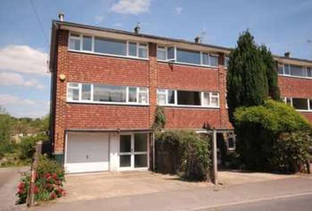  Image of 2 bedroom Detached house to rent in Rothes Road Dorking RH4 at Rothes Road  DORKING, RH4 1JN