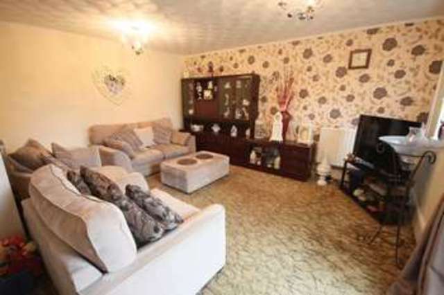  Image of 3 bedroom Terraced house for sale in Roundhills Waltham Abbey EN9 at Roundhills  Waltham Abbey, EN9 1TP