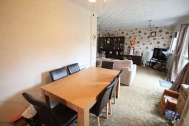  Image of 3 bedroom Terraced house for sale in Roundhills Waltham Abbey EN9 at Roundhills  Waltham Abbey, EN9 1TP