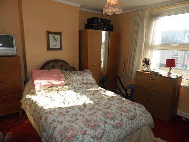  Image of 3 bedroom Terraced house for sale in Royston Road Bideford EX39 at Royston Road  Bideford, EX39 3AN