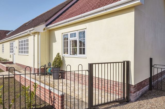  Image of 4 bedroom Property for sale in Common Road Shelfanger Diss IP22 at Common Road Shelfanger Diss, IP22 2DP