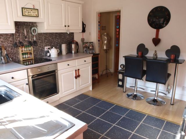  Image of 2 bedroom Terraced house for sale in Sleaford Road Newark NG24 at Sleaford Road  Newark, NG24 1NN