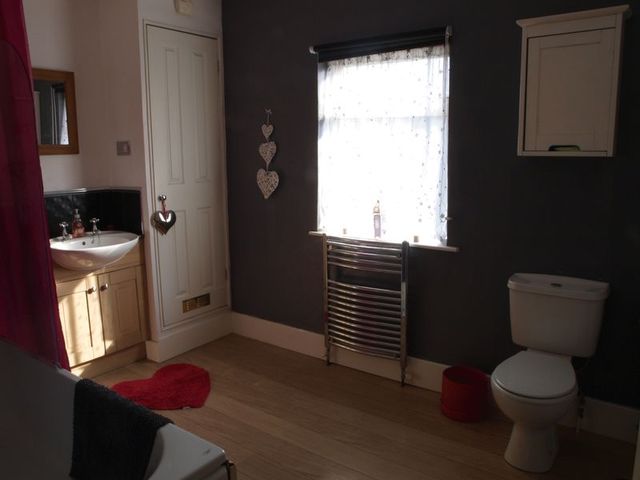  Image of 2 bedroom Terraced house for sale in Sleaford Road Newark NG24 at Sleaford Road  Newark, NG24 1NN