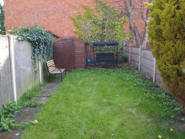  Image of 2 bedroom Terraced house for sale in Sleaford Road Newark NG24 at Sleaford Road  Newark, NG24 1NN