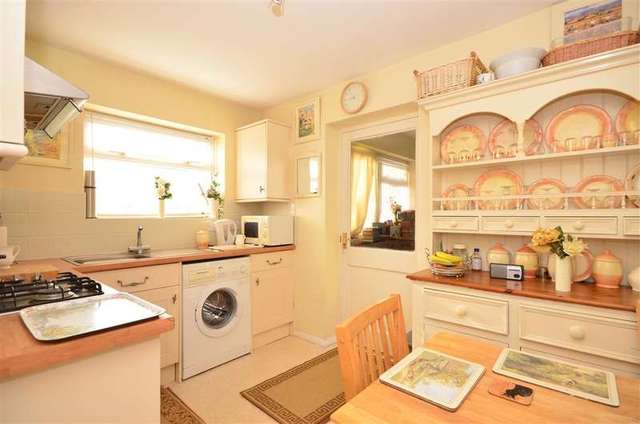  Image of 2 bedroom Detached house for sale in South Coast Road Telscombe Cliffs Peacehaven BN10 at Peacehaven East Sussex Telscombe Cliffs, BN10 7EU