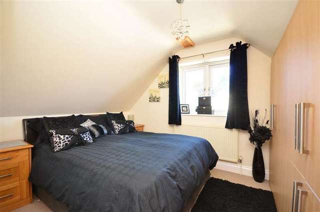  Image of 3 bedroom Bungalow for sale in South Street Whitstable CT5 at Whitstable Kent Whitstable, CT5 3DX