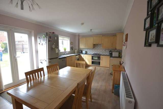  Image of 4 bedroom End of Terrace for sale in Deas Road South Wootton King
