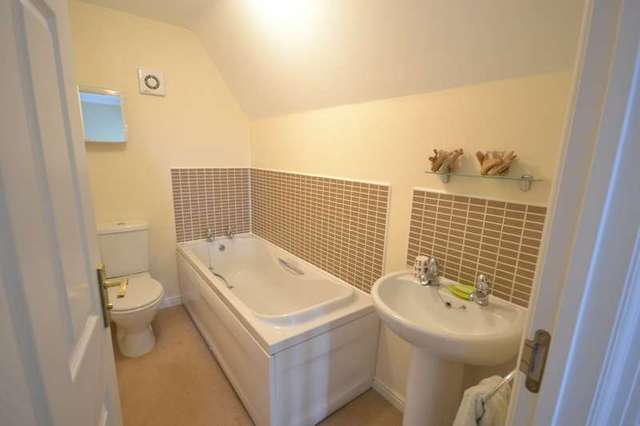  Image of 4 bedroom End of Terrace for sale in Deas Road South Wootton King