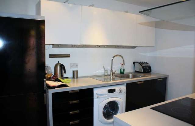  Image of 1 bedroom Flat to rent in St. John