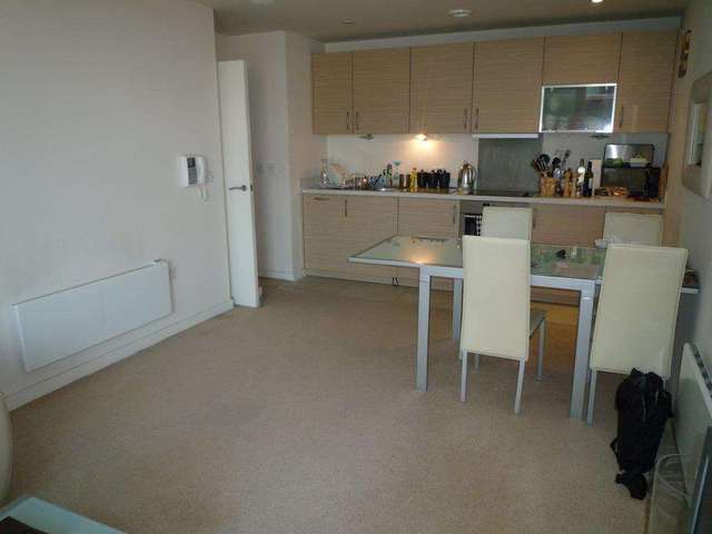  Image of 1 bedroom Apartment to rent in Blackfriars Road Salford M3 at Blackfriars Road  Salford, M3 7BT