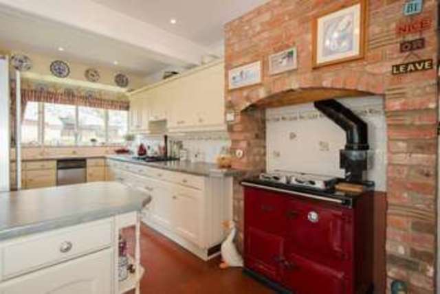  Image of 3 bedroom Detached house for sale in Spurlands End Road Great Kingshill High Wycombe HP15 at Spurlands End Road Great Kingshill High Wycombe, HP15 6JA