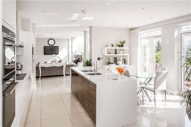  Image of 6 bedroom Detached house for sale in St. Margarets Avenue Dormans Park East Grinstead RH19 at Dormans Park East Grinstead Dormans Park, RH19 2NG