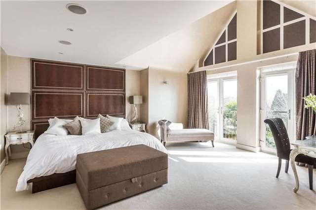  Image of 6 bedroom Detached house for sale in St. Margarets Avenue Dormans Park East Grinstead RH19 at Dormans Park East Grinstead Dormans Park, RH19 2NG