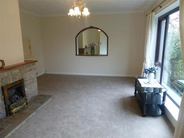  Image of 3 bedroom Bungalow to rent in Station Road Great Longstone Bakewell DE45 at Station Road Great Longstone Bakewell, DE45 1TS