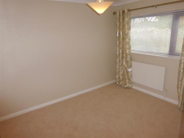  Image of 3 bedroom Bungalow to rent in Station Road Great Longstone Bakewell DE45 at Station Road Great Longstone Bakewell, DE45 1TS
