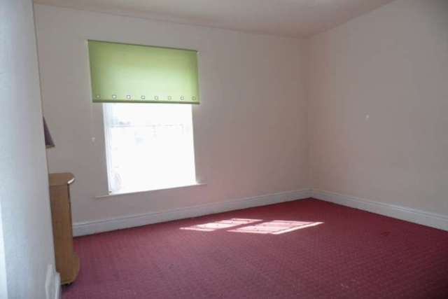  Image of 2 bedroom Terraced house to rent in Stewart Street Doncaster DN1 at STEWART STREET  DONCASTER, DN1 1RT