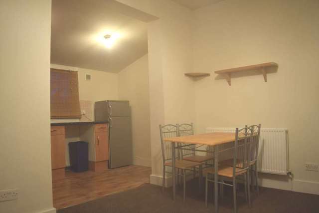  Image of 1 bedroom Flat to rent in Stopford Road London E13 at Stopford Road Plaistow London, E13 0LY