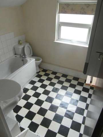  Image of 2 bedroom Terraced house to rent in Strutt Street Derby DE23 at Strutt Street  Derby, DE23 8FF
