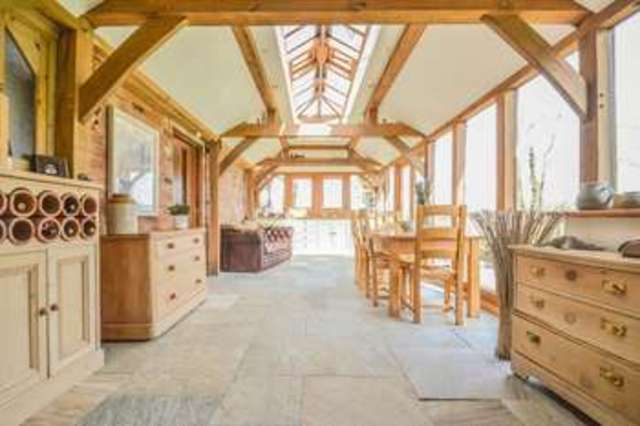  Image of 4 bedroom Detached house for sale in Drumacre Lane East Longton Preston PR4 at Drumacre Lane East Longton Preston, PR4 4SD