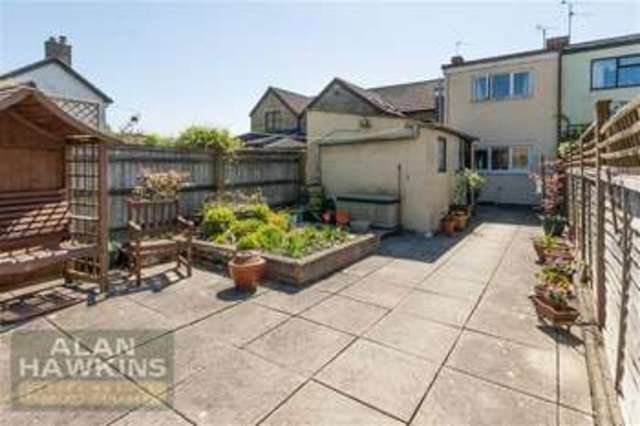  Image of 2 bedroom Cottage for sale in Battlewell Purton Swindon SN5 at Battlewell Swindon Swindon, SN5 4BT