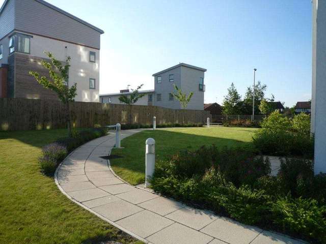  Image of 2 bedroom Apartment to rent in Ashton Old Road Openshaw Manchester M11 at Ashton Old Road  Manchester, M11 2DL