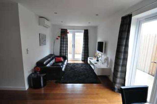  Image of 1 bedroom Flat for sale in Union Road St. Philips Bristol BS2 at Union Road St Phillips Bristol, BS2 0FN