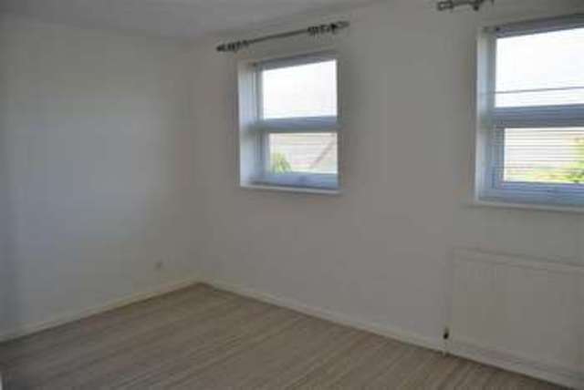  Image of 2 bedroom Property for sale in Teal Garth Bridlington YO15 at Teal Garth Bridlington Bridlington, YO15 3LJ