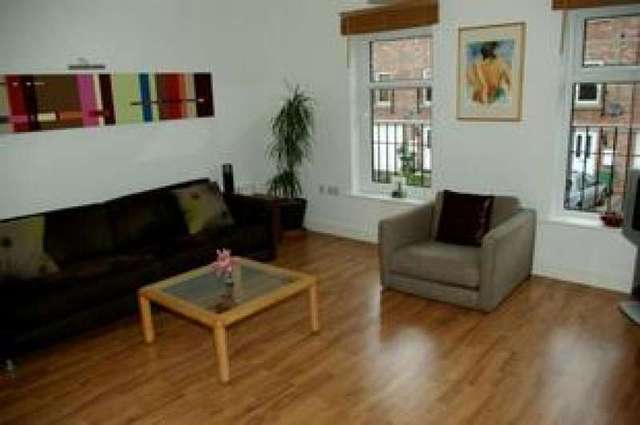  Image of 3 bedroom Town House to rent in The Courtyard Wakefield WF2 at Wakefield Crigglestone, WF2 8WF