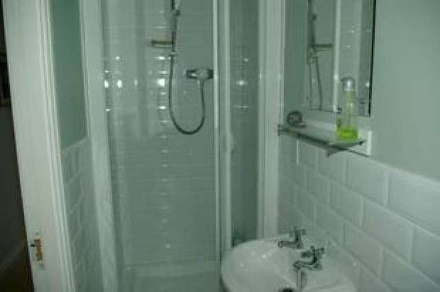  Image of 3 bedroom Town House to rent in The Courtyard Wakefield WF2 at Wakefield Crigglestone, WF2 8WF