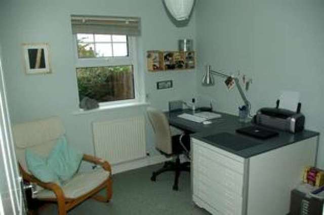  Image of 3 bedroom Town House to rent in The Courtyard Wakefield WF2 at Wakefield Crigglestone, WF2 8WF