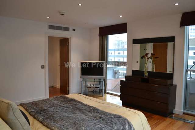  Image of 2 bedroom Apartment to rent in Clowes Street Salford M3 at Clowes Street  Manchester, M3 5NB