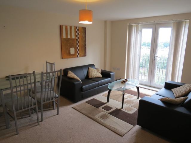  Image of 2 bedroom Apartment to rent in Middlewood Street Salford M5 at Middlewood Street  Salford, M5 4LW