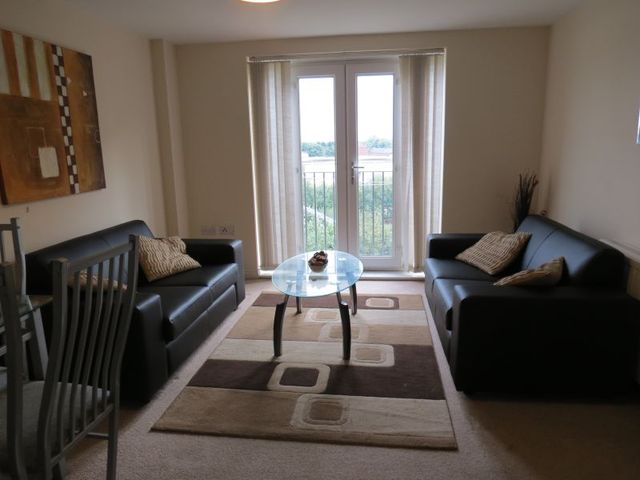  Image of 2 bedroom Apartment to rent in Middlewood Street Salford M5 at Middlewood Street  Salford, M5 4LW