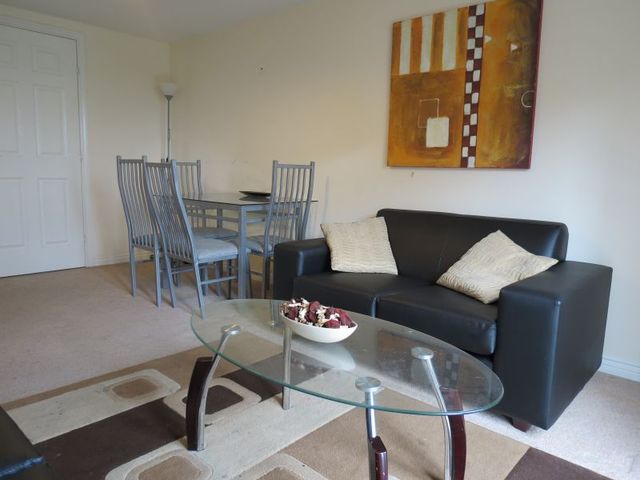  Image of 2 bedroom Apartment to rent in Middlewood Street Salford M5 at Middlewood Street  Salford, M5 4LW