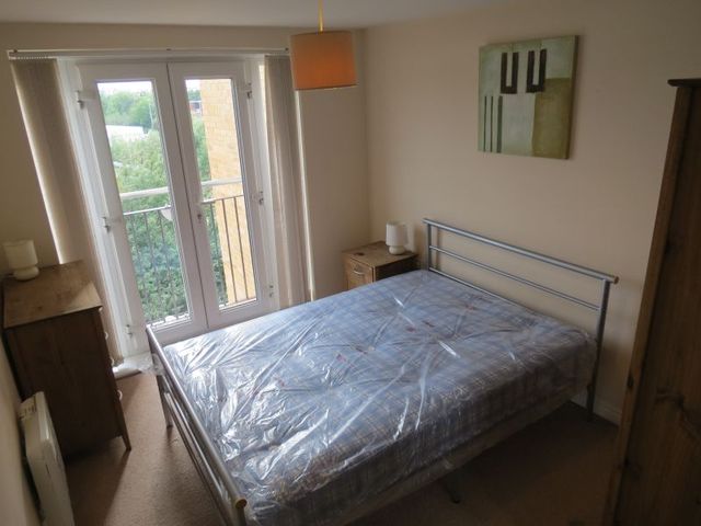  Image of 2 bedroom Apartment to rent in Middlewood Street Salford M5 at Middlewood Street  Salford, M5 4LW