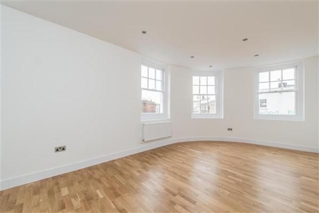  Image of 1 bedroom Apartment to rent in New King Street London SE8 at Deptford, SE8 3HS
