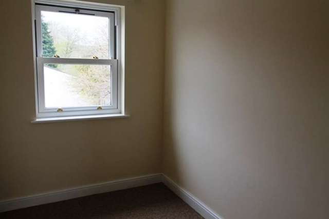  Image of 2 bedroom Flat to rent in The Island Midsomer Norton Radstock BA3 at Midsomer Norton Midsomer Norton Somerset, BA3 2HA