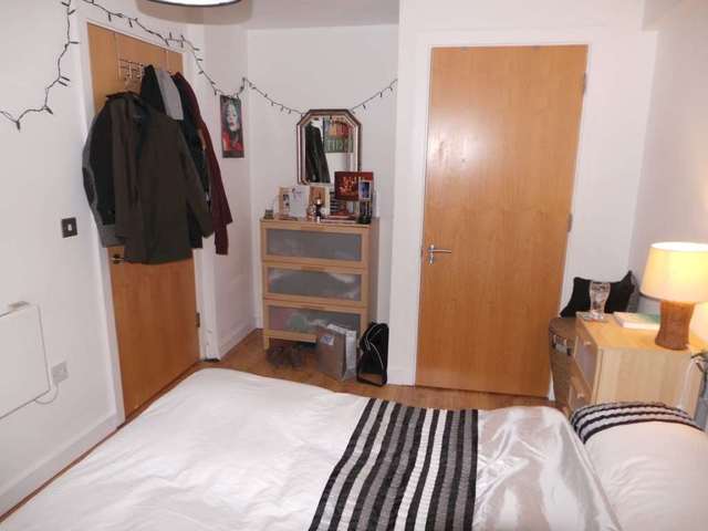 Image of 2 bedroom Apartment for sale in City Road East Manchester M15 at City Road East River City Manchester, M15 4TA